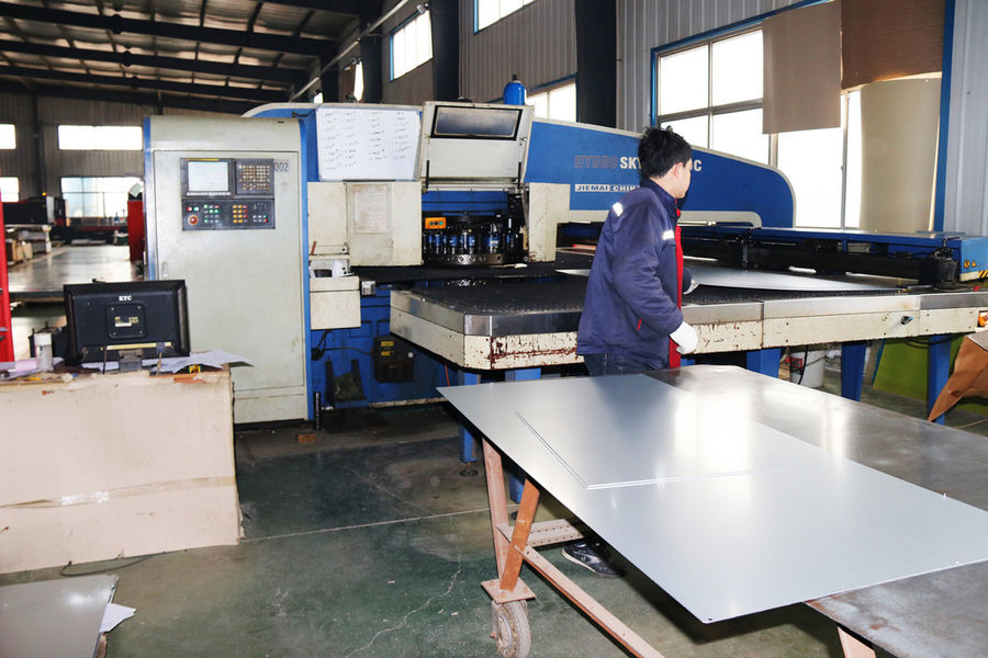 Cangzhou Zonpe Metal Products Co., Ltd. خط تولید سازنده
